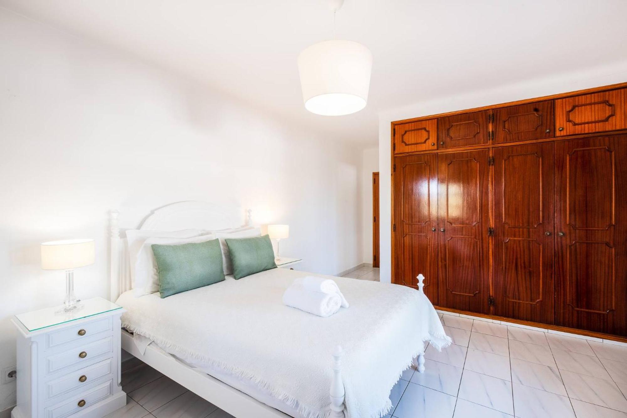 Patroves Ranch - Private Pool & Sea Views Ferienhaus *